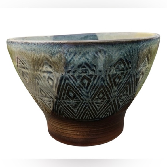Vintage Pottery Craft Bowl - USA - Textured Geometric Design - Blue Brown Tan - Picture 1 of 10